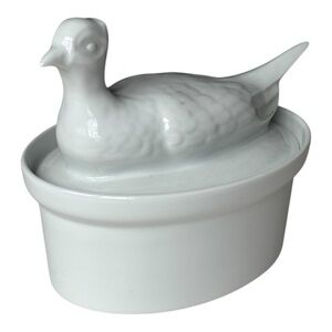 Apilco French style white porcelain casserole pheasant tureen made in France